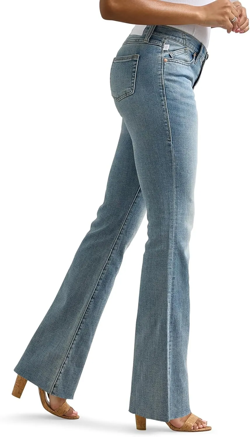 Rock & Republic Women's Kassandra Mid Rise Bootcut Jean