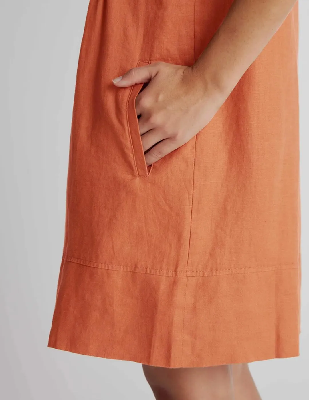Women's Cotton Linen Crew Neck Sleeveless Swing Dress Casual Front Button Dresses with Pockets