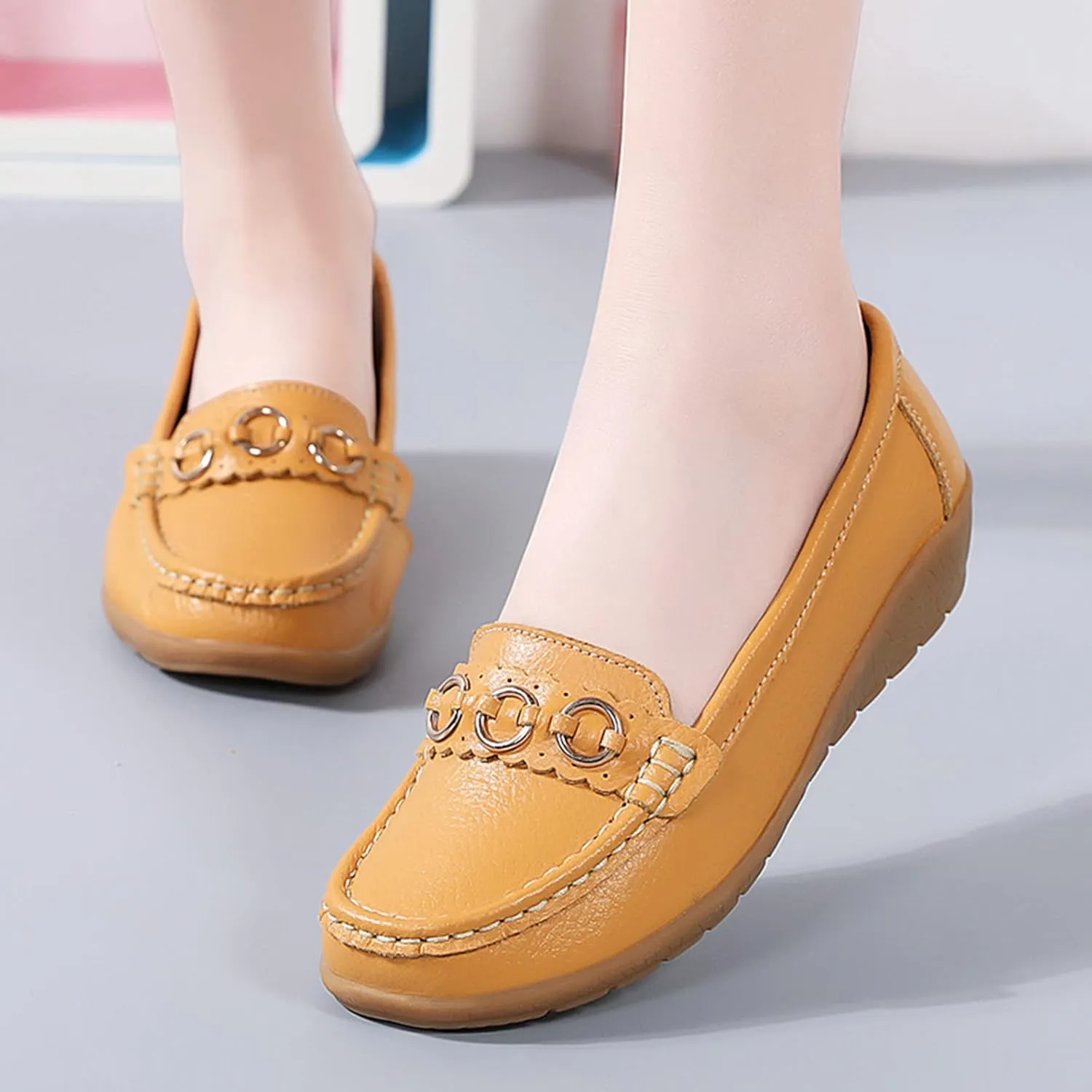 Womens Flats Comfortable Dressy Loafers Lightweight Walking Flat Slip On Work Shoes Round Toe Flats Loafers