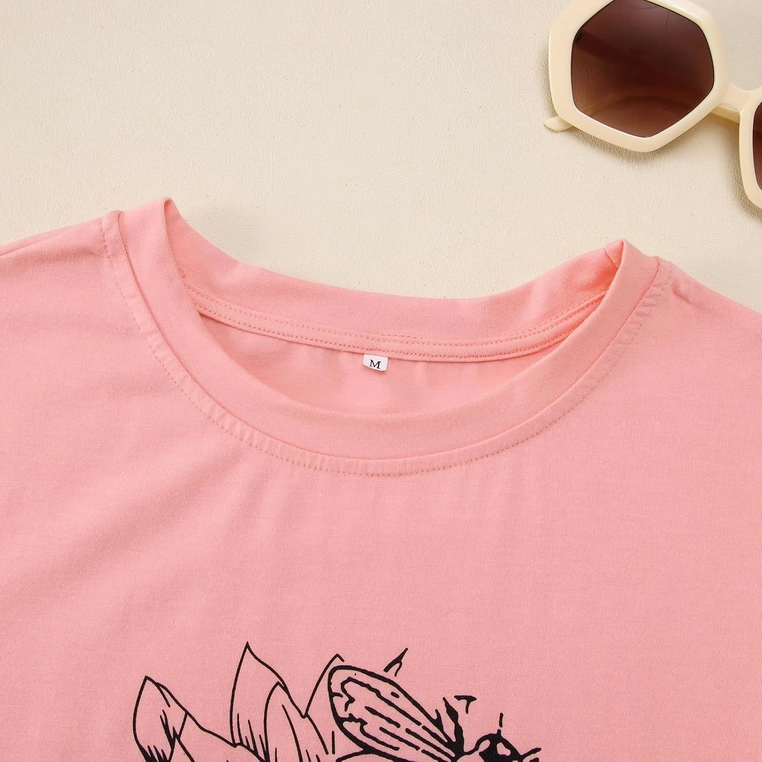 Women's Summer Sunflower T Shirt Cute Flower Graphic Loose Tees Crew Neck Short Sleeve Casual Tops